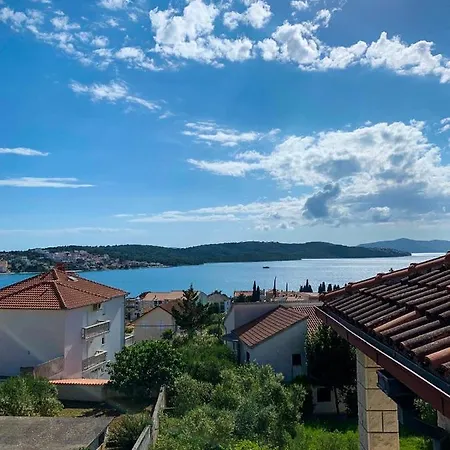 Mak * Trogir